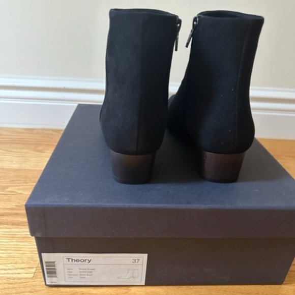 Theory Poented Toe Suede Booties, NEW - Picture 3 of 14